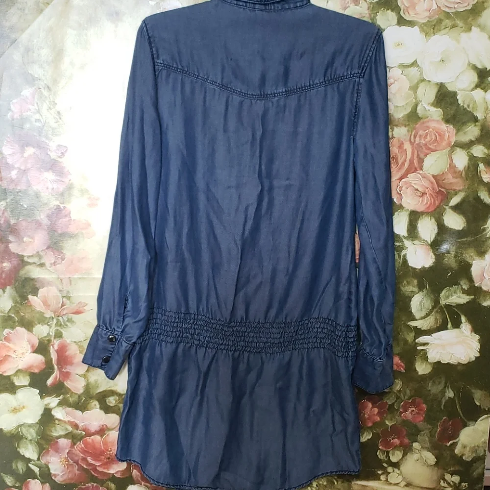 Ted Baker Sz 3/M/US(8-10) light denim dress - Picture 5 of 8
